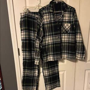 Old Navy Green and White Pajama Sets for Cozy Nights